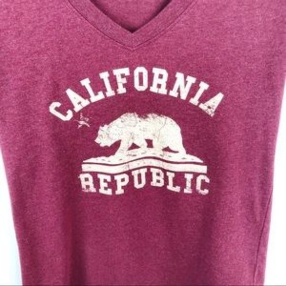 California Republic Bear Graphic Short Sleeve V-Neck Tee Shirt Size Large - Picture 2 of 5